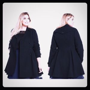 ⭐️ NWT Torrid Black Double Breasted Overcoat